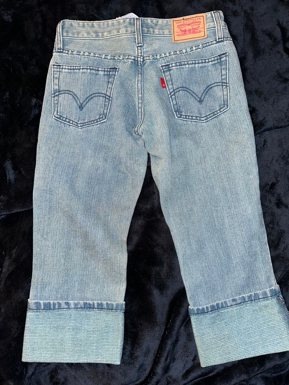 VINTAGE NWT DEADSTOCK FADED LEVIS CUFFED CAPRI JEANS SIZE 3